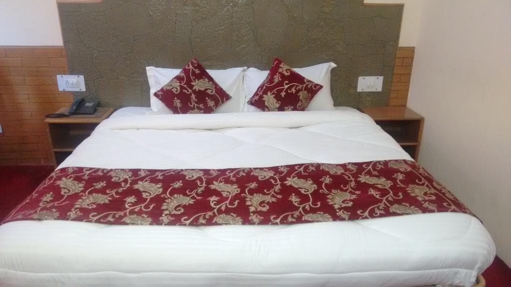 Chichoga Holiday Inn Маналі Номер фото