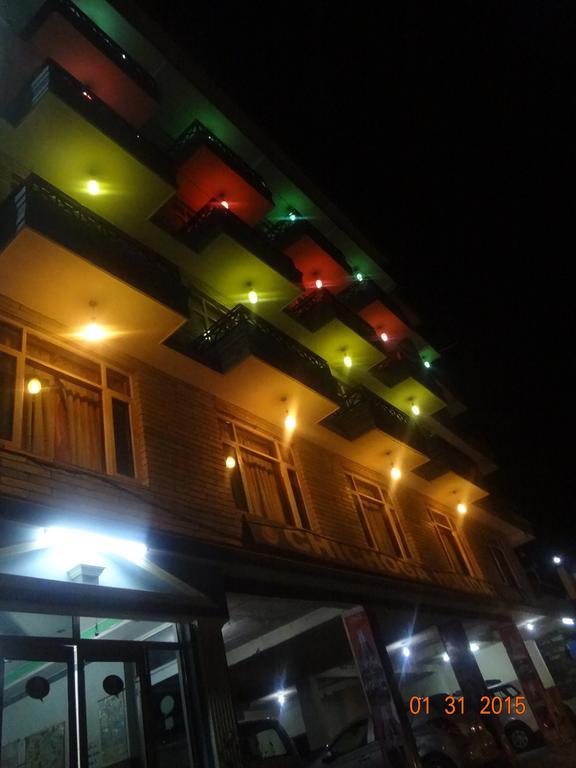 Chichoga Holiday Inn Маналі Екстер'єр фото